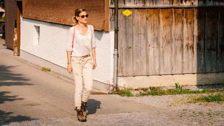 Moderatorin Aline Baumann | © ALPHAVISION