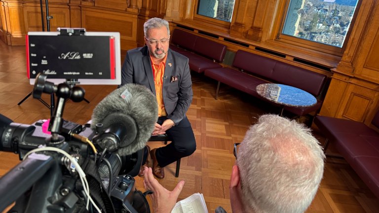 Dreharbeiten im Bundeshaus | © 2025 ALPHAVISION