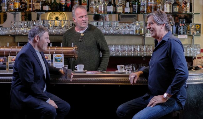 In der Beiz mit Pedro Lenz Fenster zum Sonntag